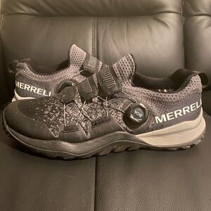 Merrell Momentous 2 BOA Black / Gray Trail Running Hiking Shoes